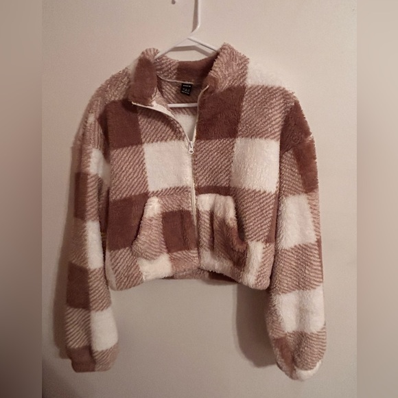 SHEIN cropped zip up jacket - Picture 1 of 3